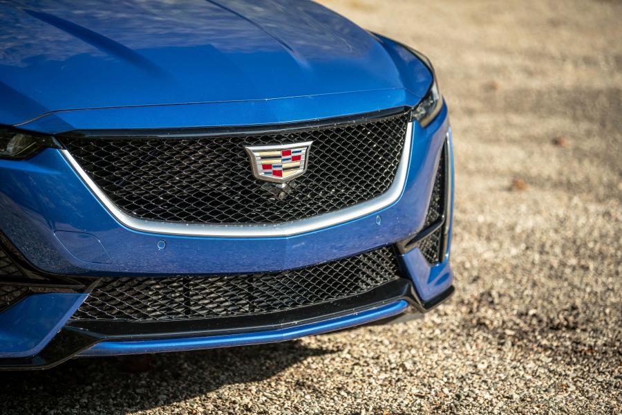 Детали экстерьера Cadillac CT5 350T 2019 года  (фото 17 из 40)